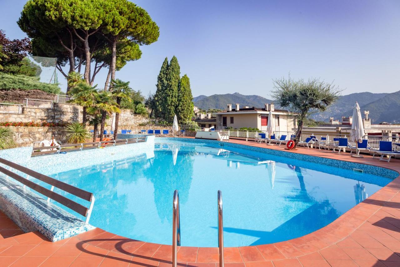 Casa Linda Vista Da Sogno, Piscina E Tennis 拉帕洛 外观 照片
