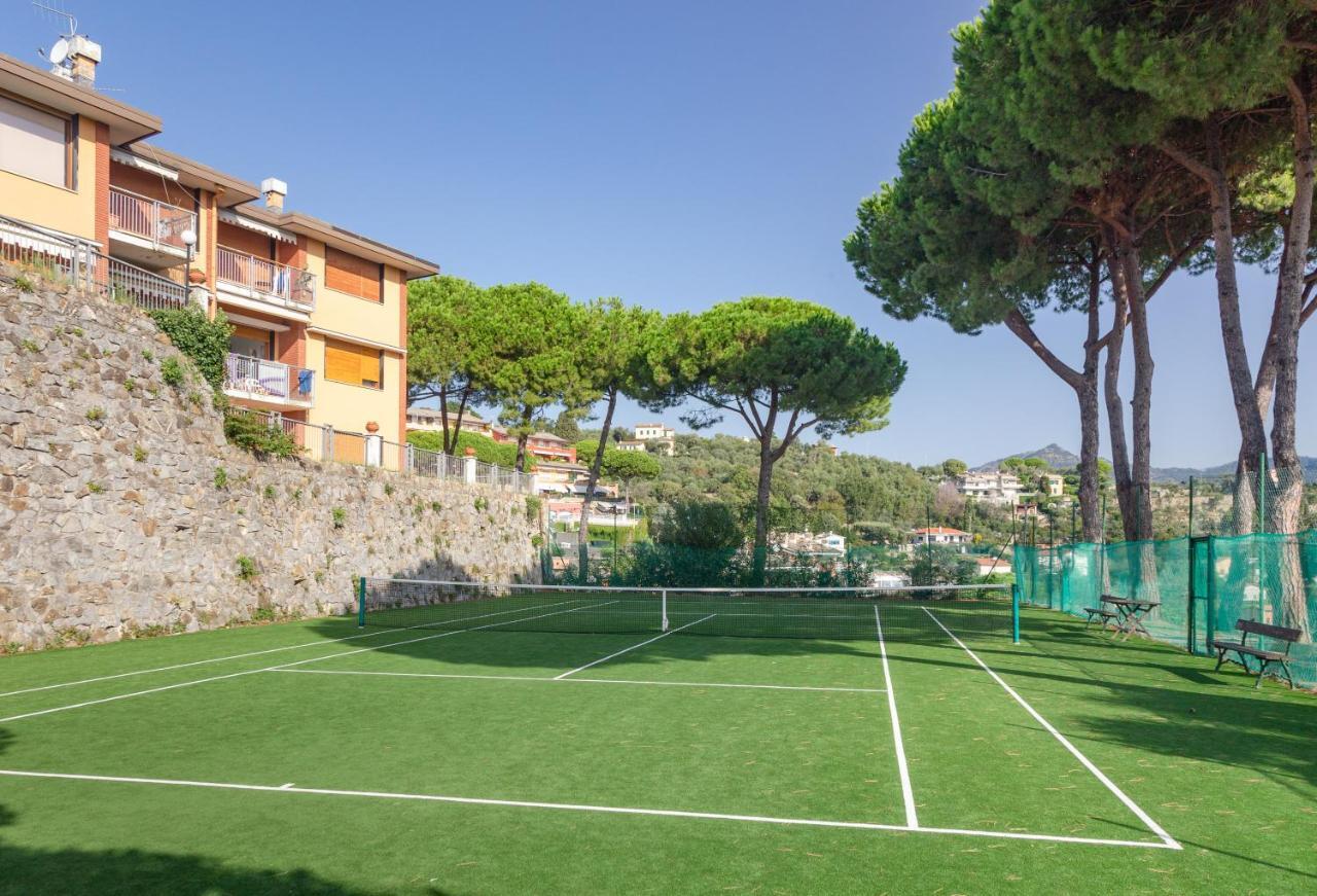 Casa Linda Vista Da Sogno, Piscina E Tennis 拉帕洛 外观 照片
